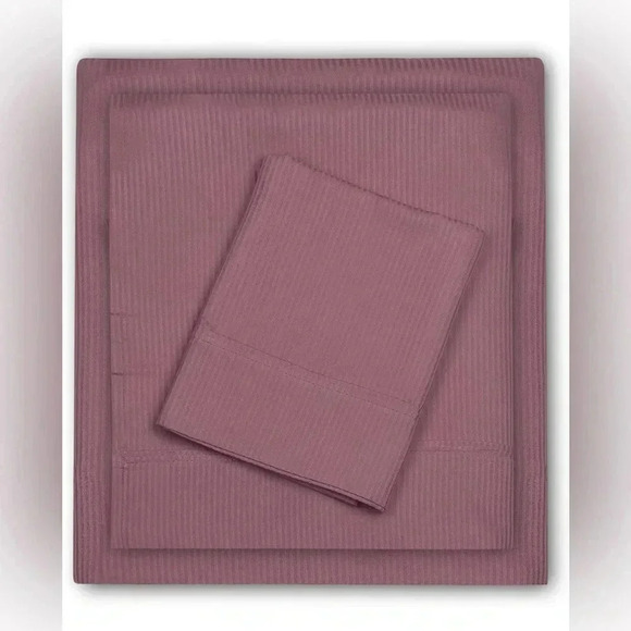 Trident Twin Sheet Set 300 TC Sateen Stripes Dark Pink Twin Size New - Picture 1 of 10